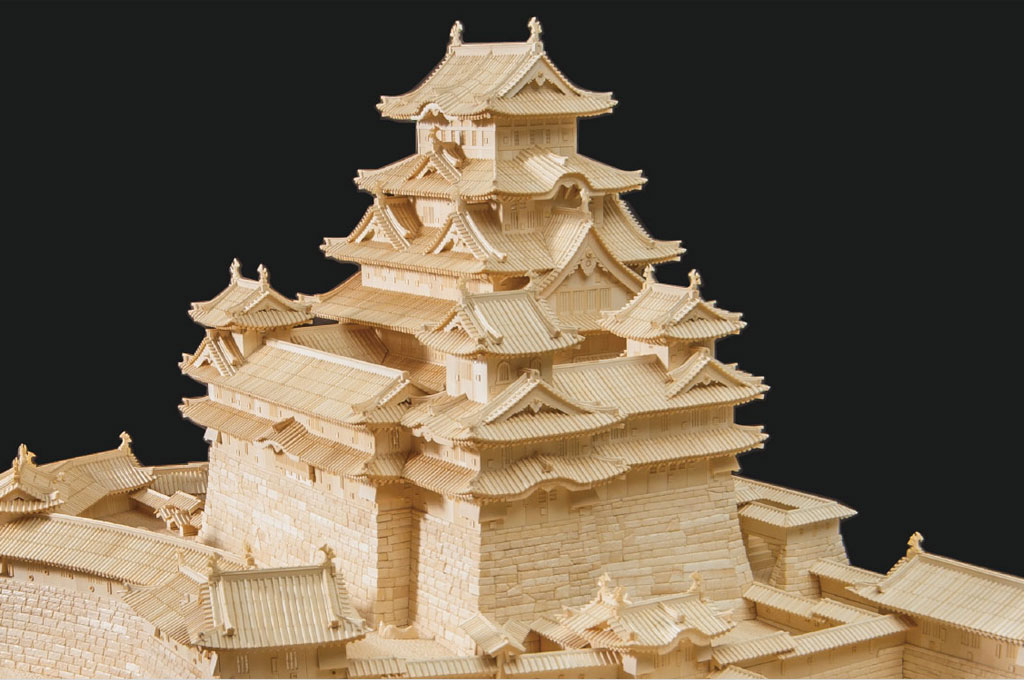 石渡峰月先生作「世界最大級象牙彫刻姫路城」